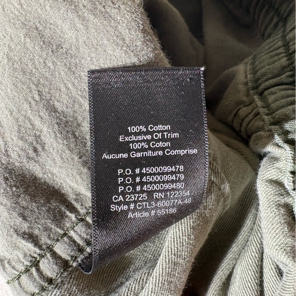 Aritzia Camouflage Cargo Jogger Style Pants - Picture 8 of 9